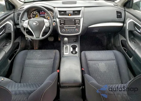 2018 Nissan Altima 2.5 z USA, uszkodzony, nr VIN 1N4AL3AP0JC136076